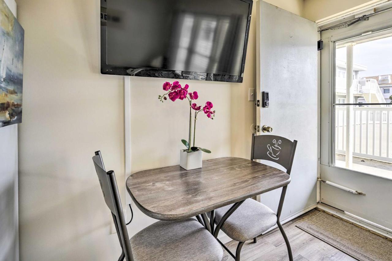 Brigantine Vacation Rental - Walk To Beach! 외부 사진